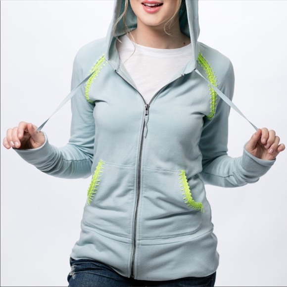 evy's tree Tops - Evy’s Tree Heather in Lightning Blue Hoodie L